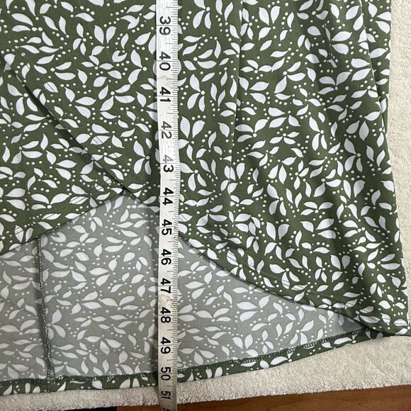 Lane Bryant NWT Women Size 22/24 Cap-Sleeve Wrap Midi Dress Leaves and Dots - Picture 6 of 11